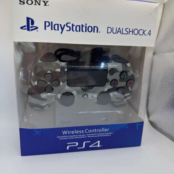 Sony DualShock 4 Wireless Controller Green – Original PS4 Bluetooth Gamepad - Picture 1 of 2